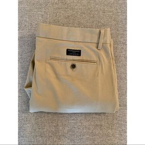 Banana Republic Aiden Chino Khaki Pants 35x32